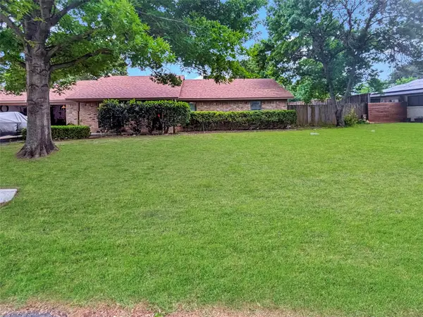 2816 N Haven Drive, Corinth, TX 76210