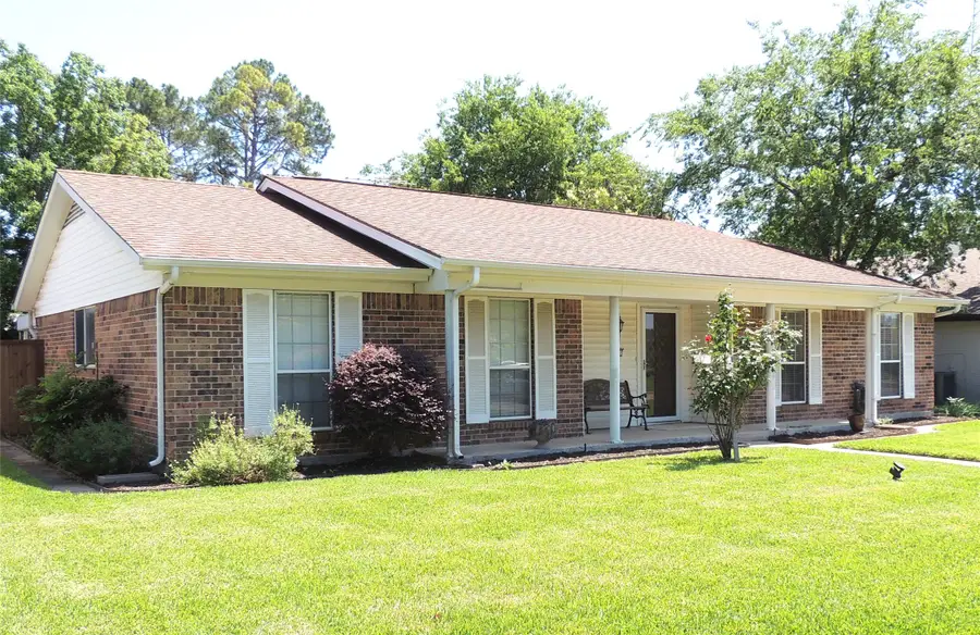 953 Meadowdale Circle, Garland, TX 75043 - #3