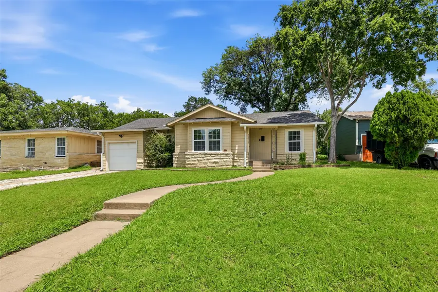 2313 Grandview Drive, Fort Worth, TX 76112 - #3