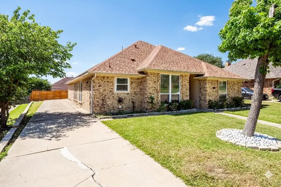 4925 Longwood Court, Irving, TX 75038 - #3