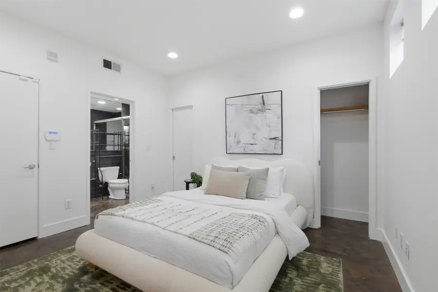 2111 Clark Street #H, Dallas, TX 75204 - #3