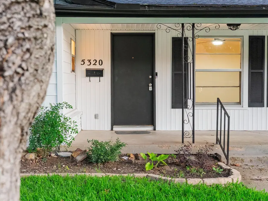 5320 Palmer Drive, Haltom City, TX 76117 - #2