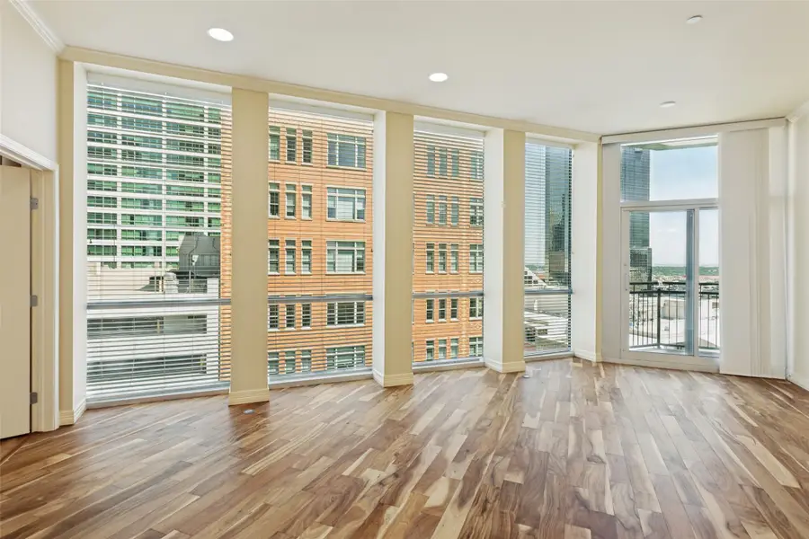 500 Throckmorton Street #1104, Fort Worth, TX 76102 - #3