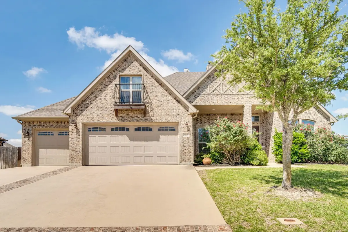 3205 Meadow Ridge Drive, Midlothian, TX 76065 - #1