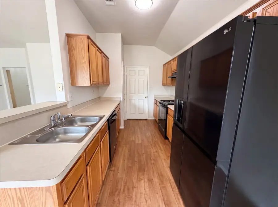 5432 Nuthatch Street, Dallas, TX 75236 - #2