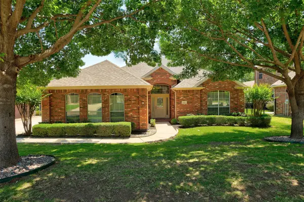 1402 Ballycastle Lane, Corinth, TX 76210