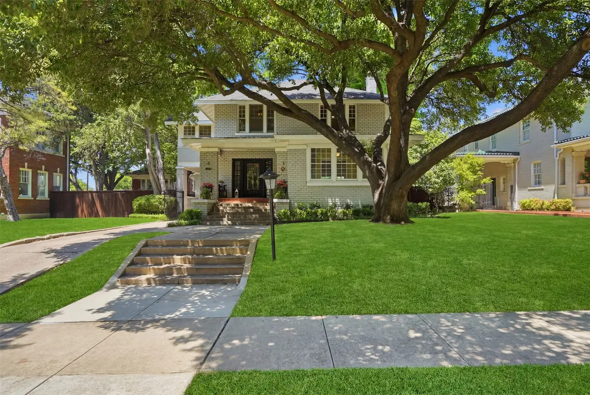 1208 Elizabeth Boulevard, Fort Worth, TX 76110 - #1