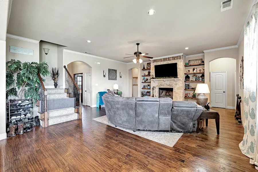 3206 Meadow Ridge Drive, Midlothian, TX 76065 - #2