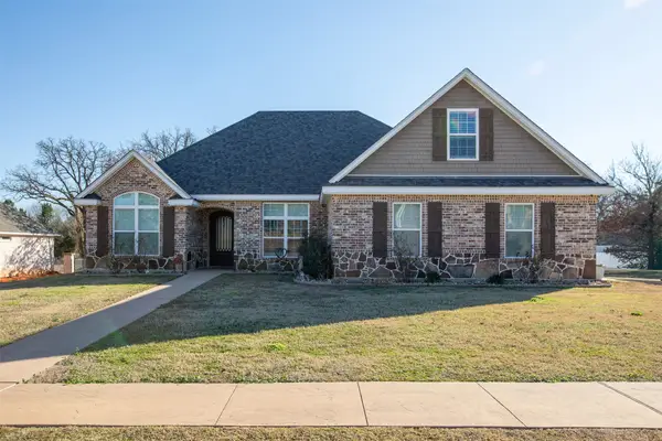 600 Corrigan Trail, Lindale, TX 75771