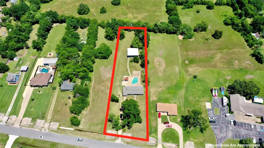 1118 Griffith Avenue, Terrell, TX 75160 - #3