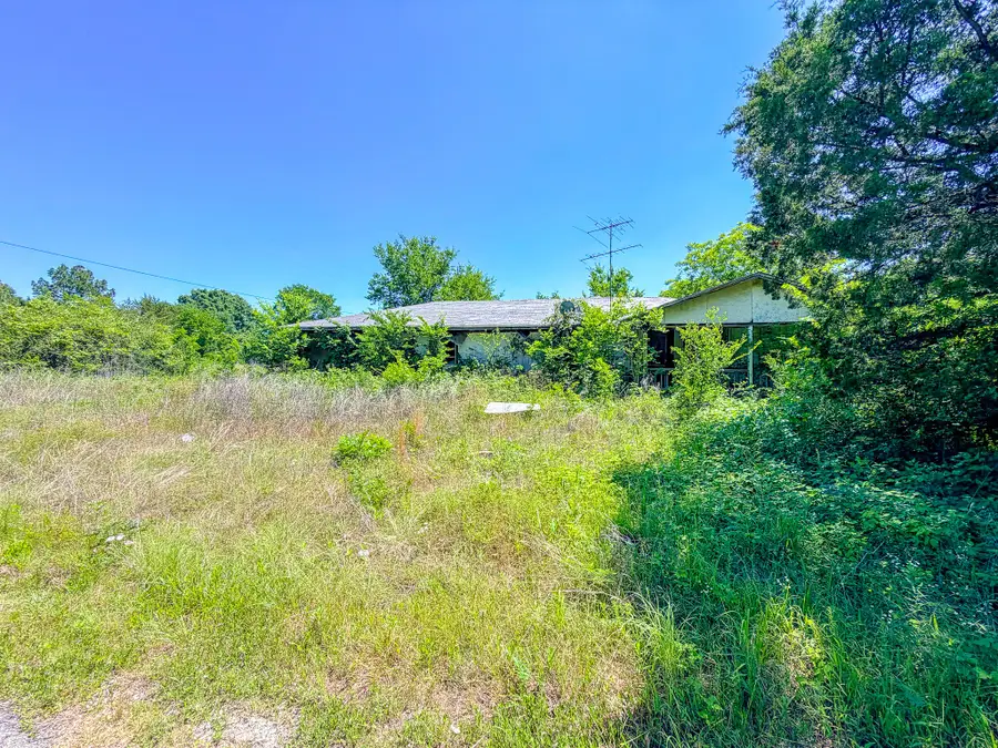 1456 County Road 3328, Frost, TX 76641 - #2