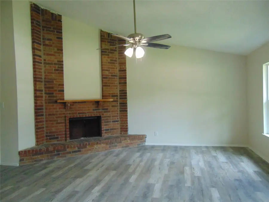 1012 Opal Drive, Desoto, TX 75115 - #2