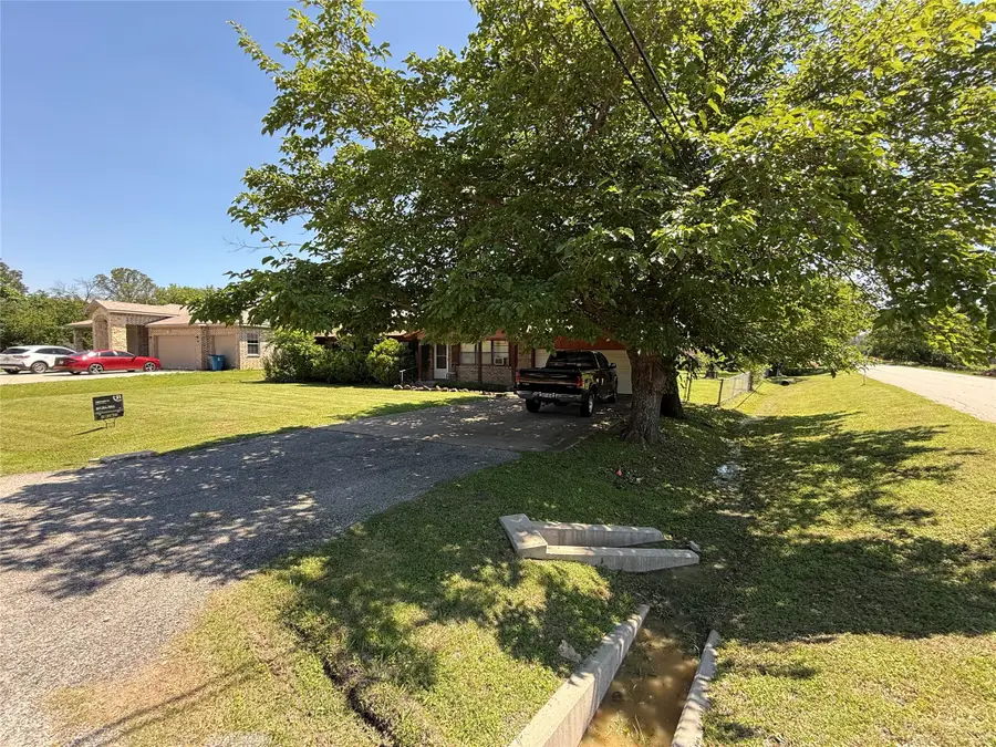 300 Linda Street, Roanoke, TX 76262 - #3