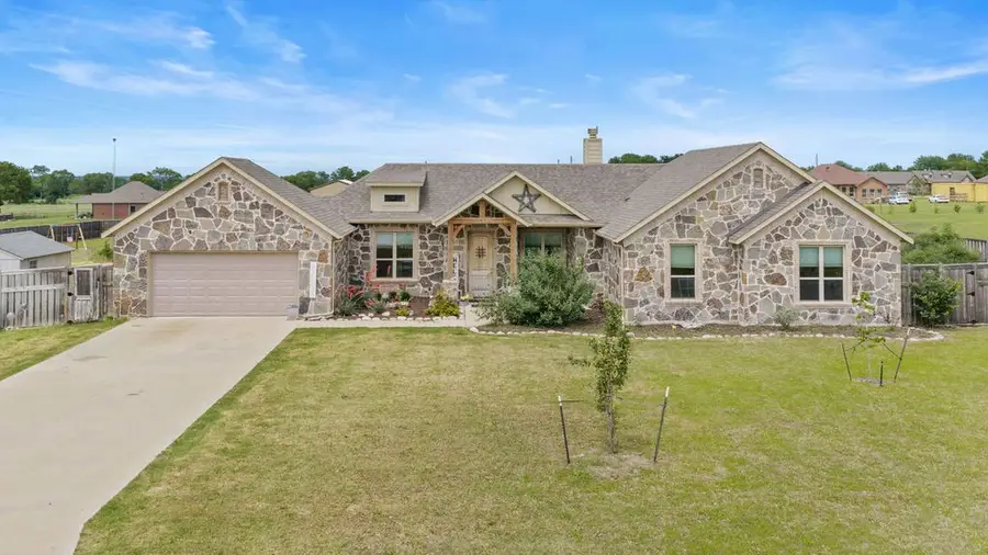 300 Delatorre Street, Trenton, TX 75490 - #3