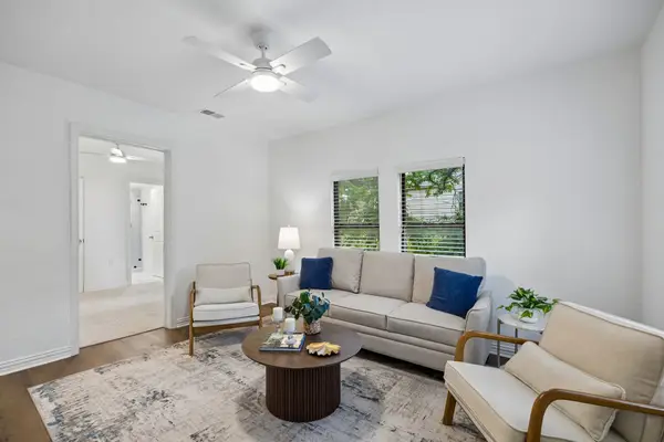 806 N Ruddell Street, Denton, TX 76209