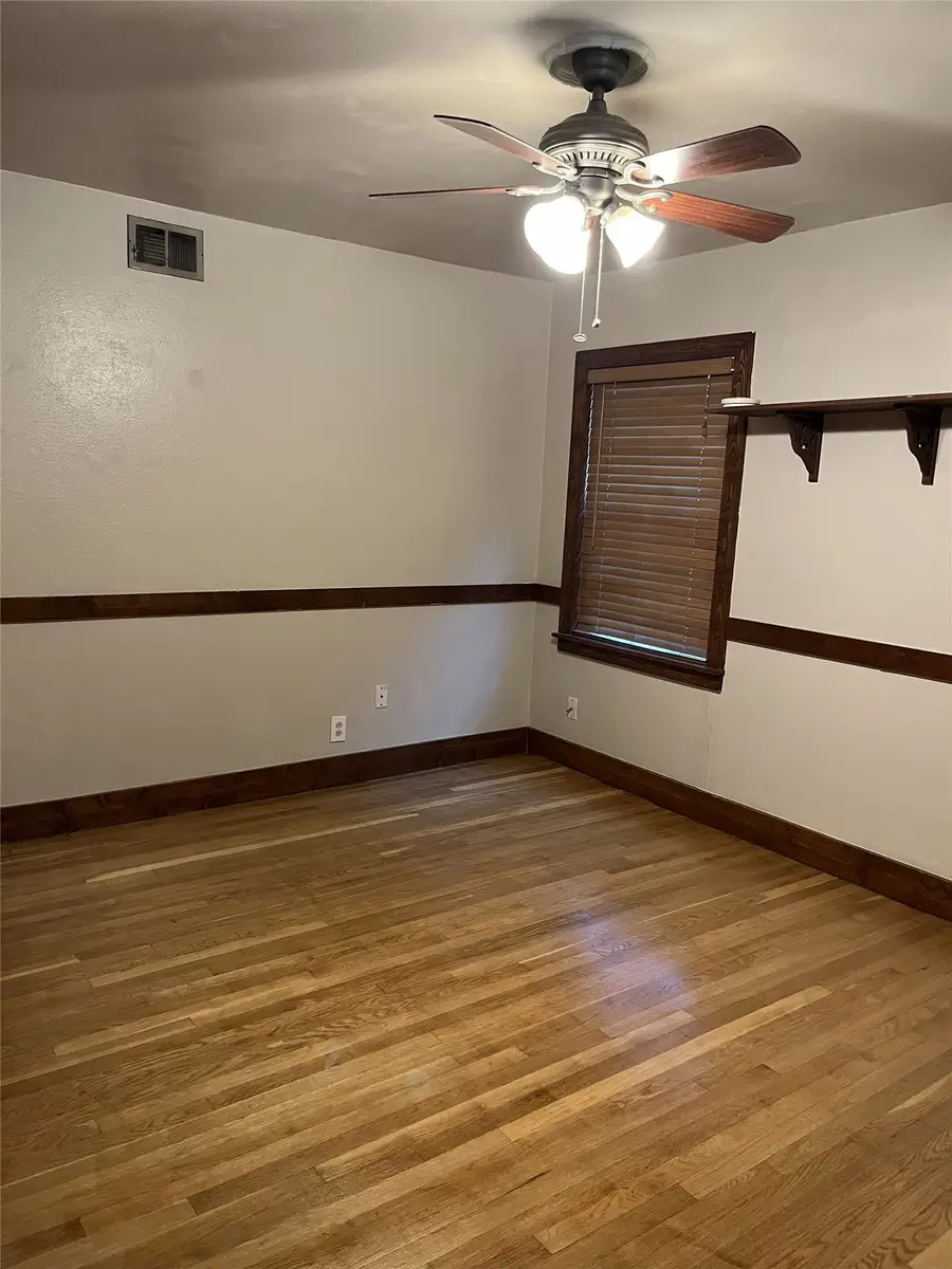 3401 Leith Avenue, Fort Worth, TX 76133 - #2
