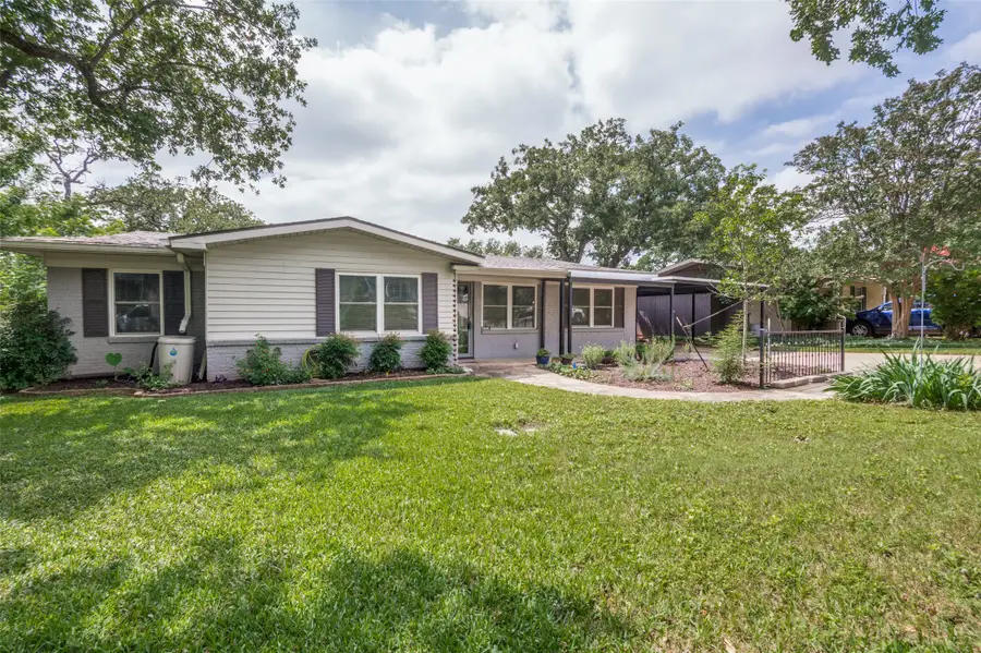 1506 Briarwood Boulevard, Arlington, TX 76013 - #2