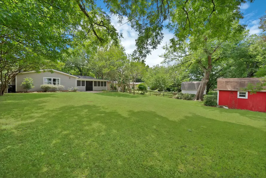 1510 Ravenwood Drive, Arlington, TX 76013 - #2