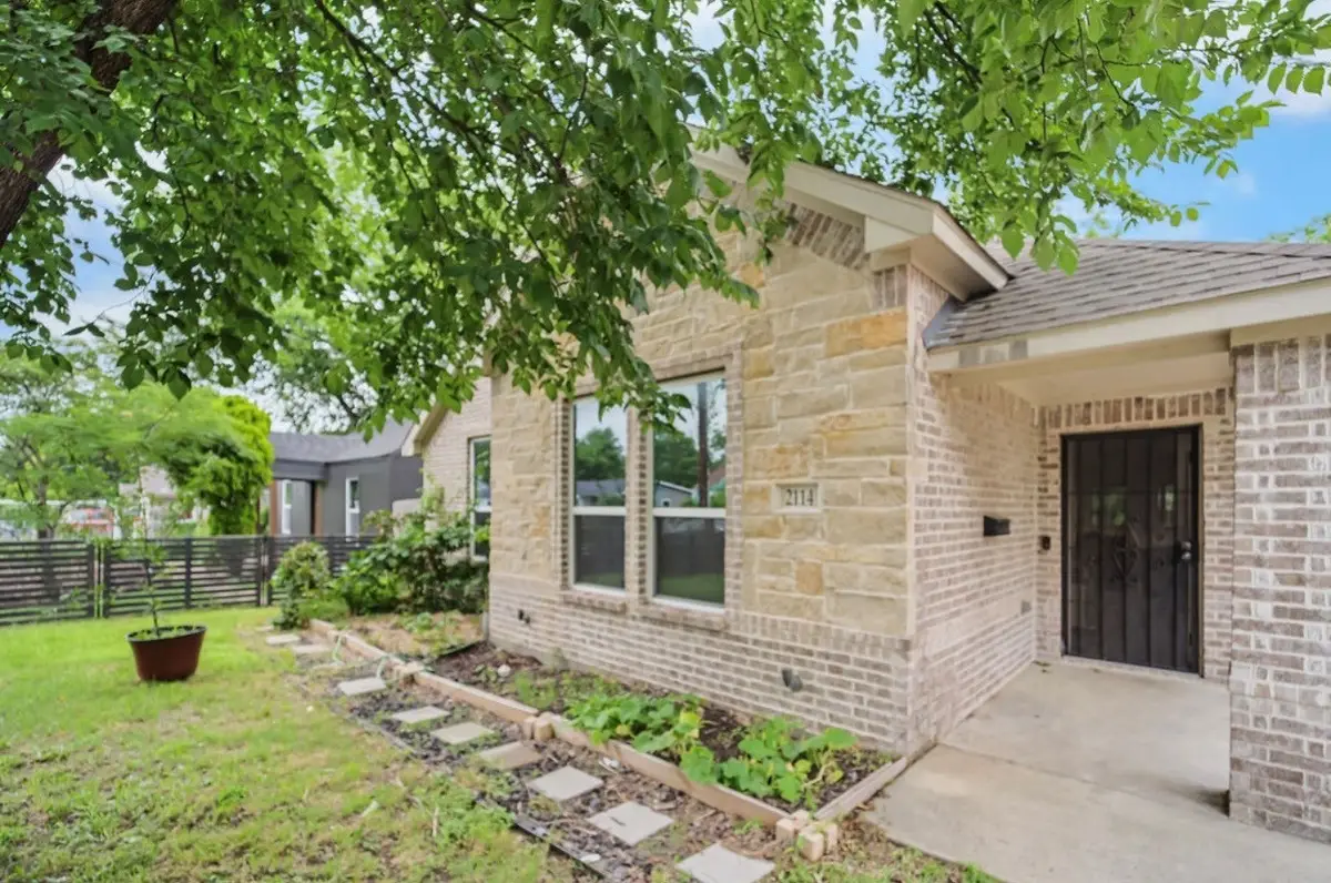 2114 Volga Avenue, Dallas, TX 75216 - #1