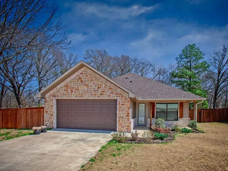 111 Oak Street, Emory, TX 75440 - #2