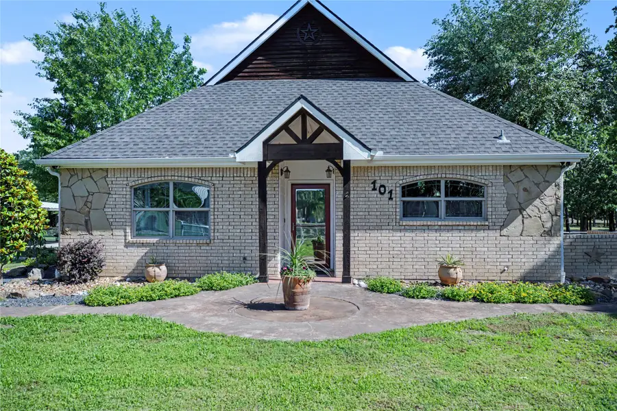 101 Friendship Circle, West Tawakoni, TX 75474 - #2