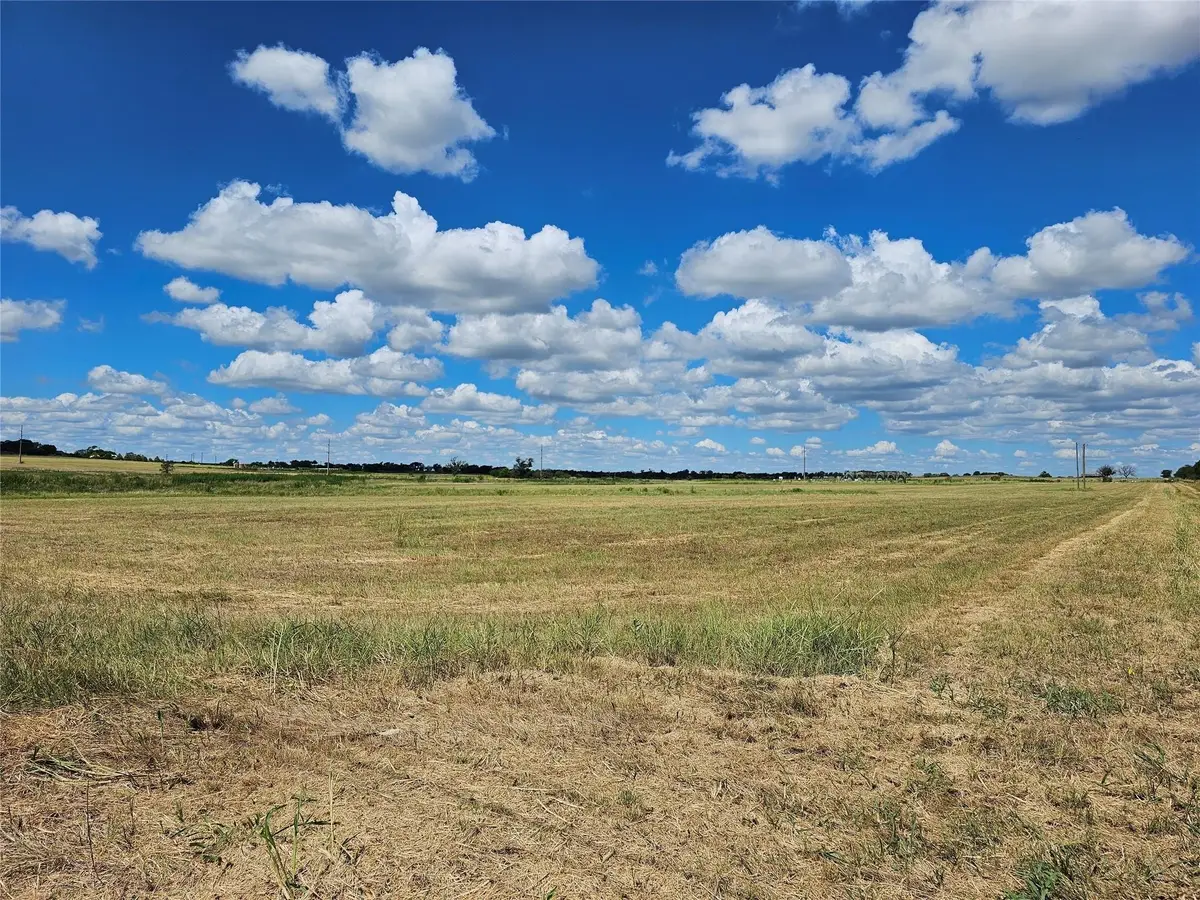 6420 Woodard Avenue, Cleburne, TX 76033 - #1