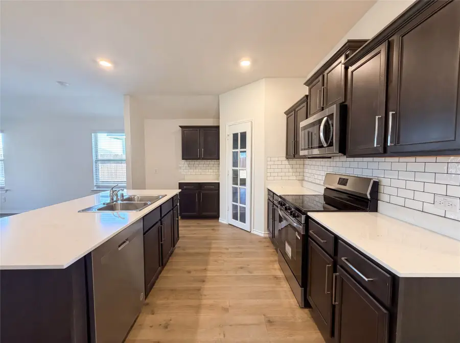 6424 Waterfall Lane, Princeton, TX 75407 - #2