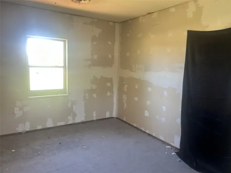 504 Cedar, Megargel, TX 76370 - #3