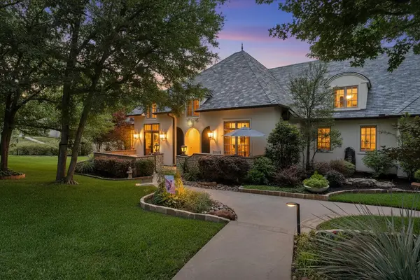 2804 Katherine Court, Dalworthington Gardens, TX 76016