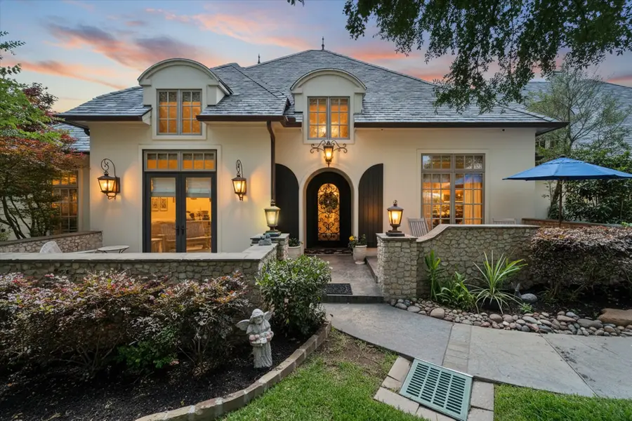 2804 Katherine Court, Dalworthington Gardens, TX 76016 - #2