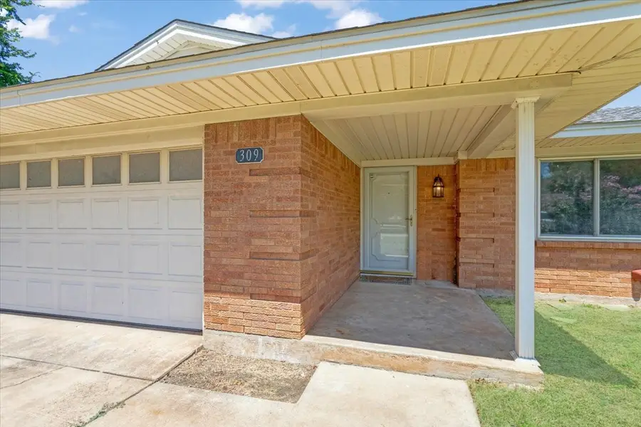 309 Pecan Street, Howe, TX 75459 - #3