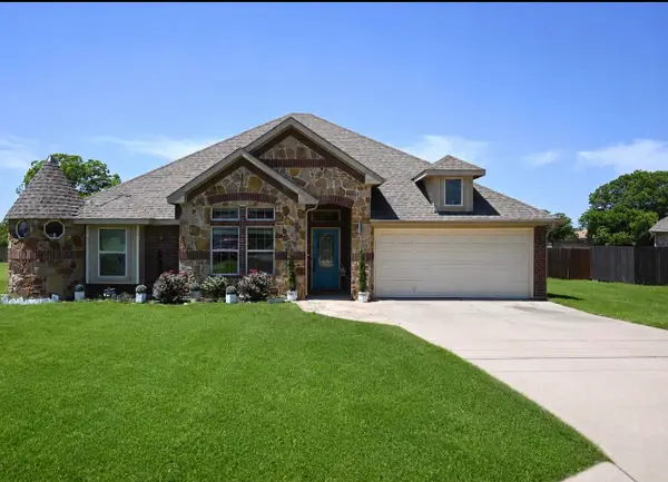 130 Bridle Path Drive, Stephenville, TX 76401
