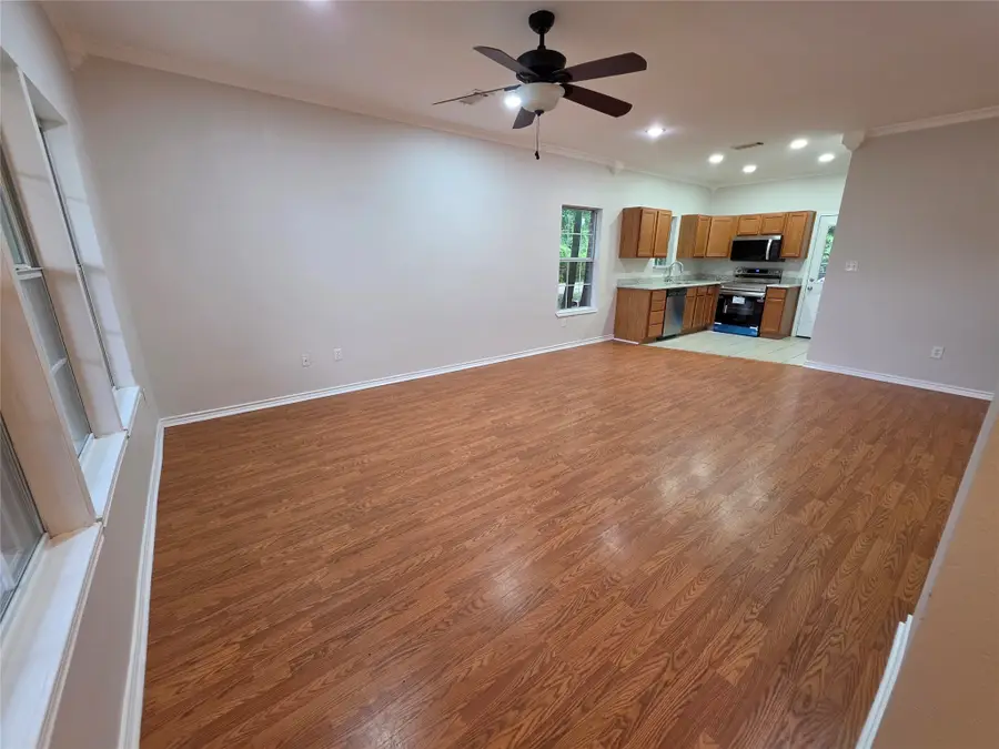 307 Barnes Street, Fairfield, TX 75840 - #2