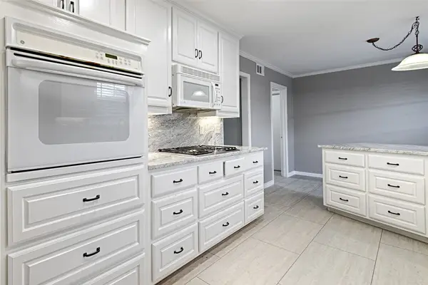 614 Brookfield Drive, Garland, TX 75040