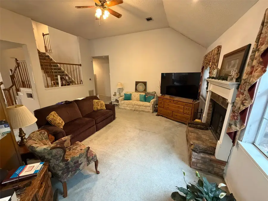 6204 High Brush Circle, Dallas, TX 75249 - #2