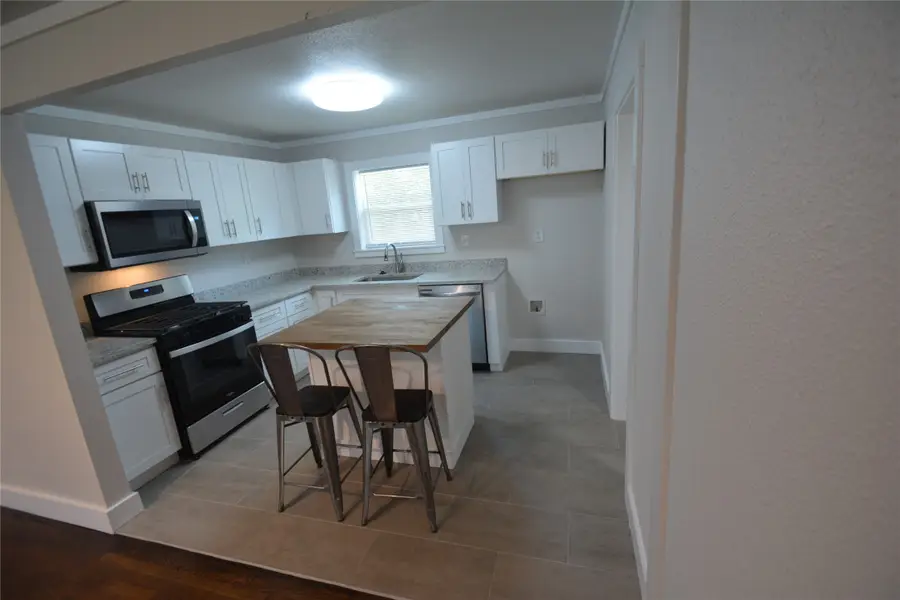 4240 Standish Road, Fort Worth, TX 76133 - #3