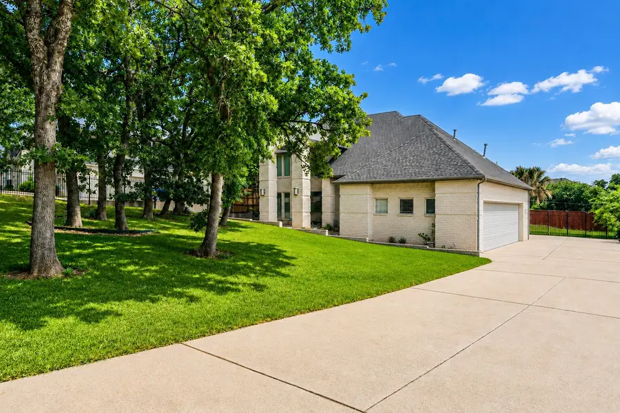 810 Pennsylvania Avenue, Kennedale, TX 76060 - #3