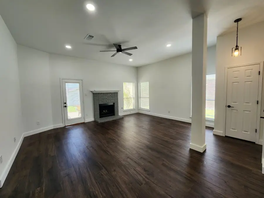 533 Bowie Street, Forney, TX 75126 - #2