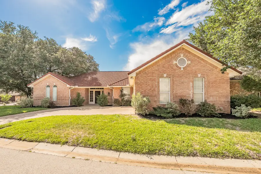 816 S Havenwood Lane, Fort Worth, TX 76112 - #3
