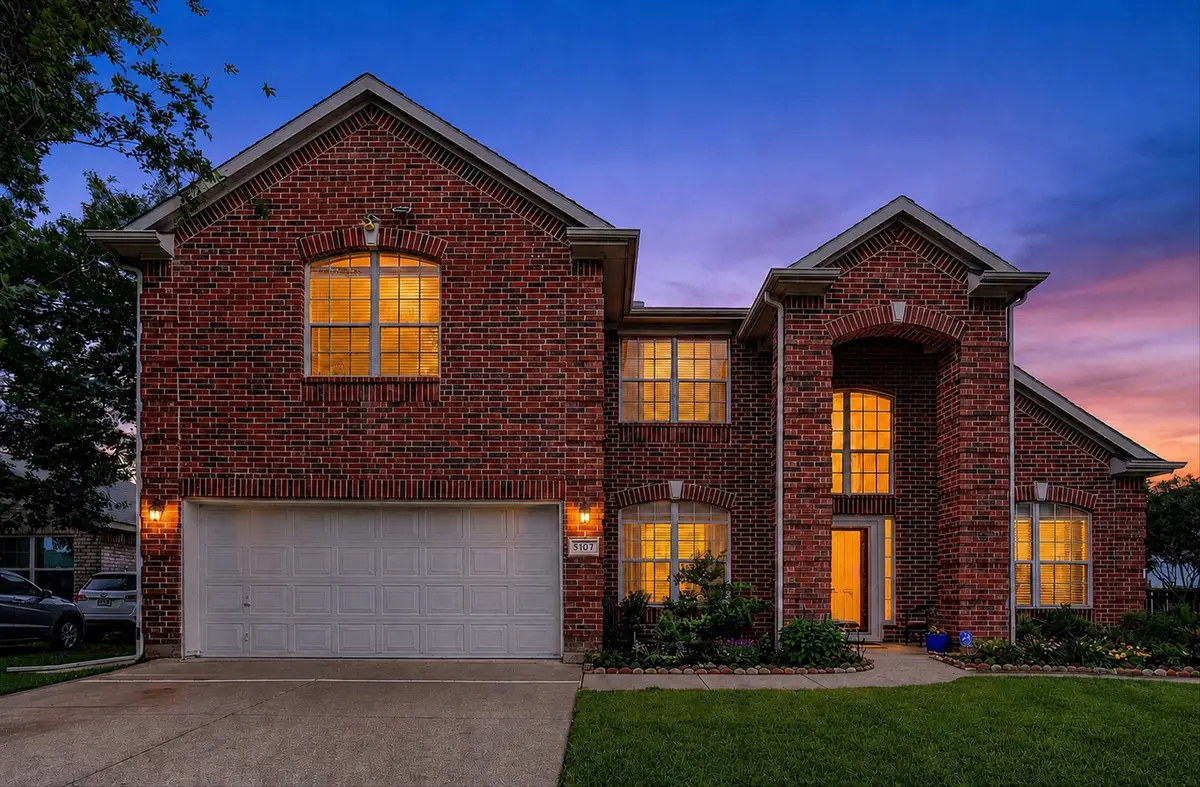 5107 Autumn Hill, Grand Prairie, TX 75052 - #1