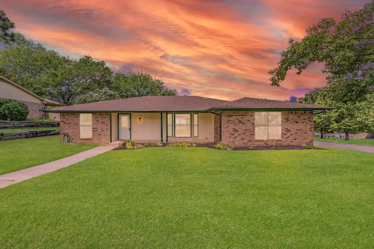 1719 Sagebrush Trail, Grapevine, TX 76051 - #1