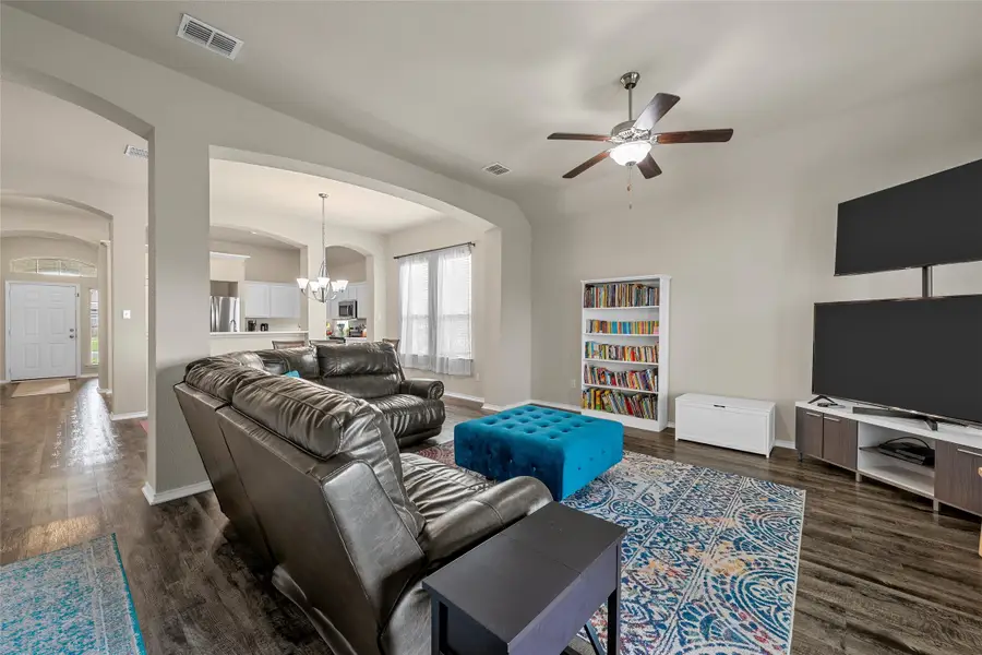 4100 Riata Ranch Road, Waco, TX 76705 - #3