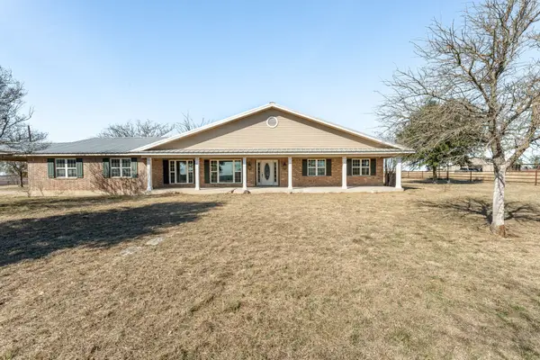 10184 S Us Highway 281, Stephenville, TX 76401
