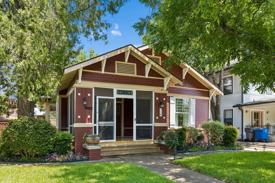 714 Woodlawn Avenue, Dallas, TX 75208 - #2