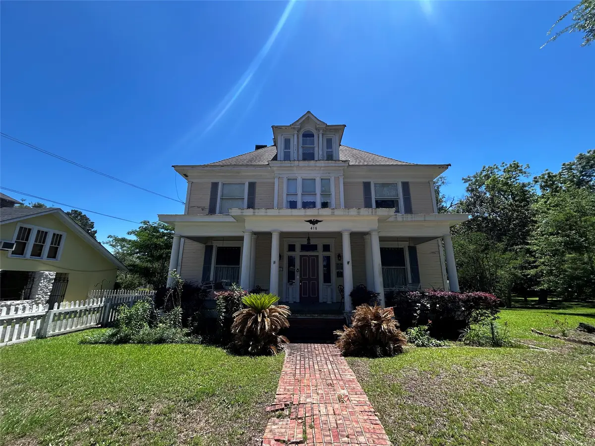 416 Shelbyville Street, Center, TX 75935 - #1
