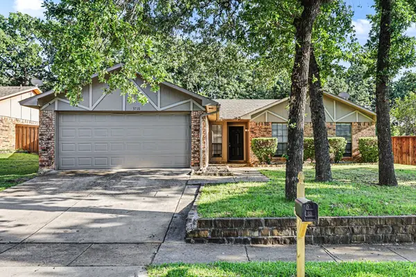 3716 Pinewood Street, Bedford, TX 76021