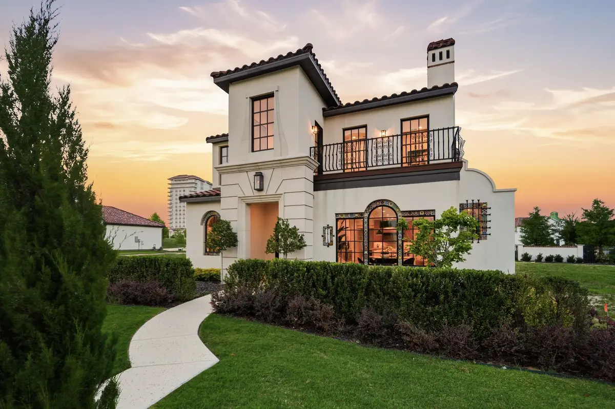 2913 Lakeside Village Boulevard, Flower Mound, TX 75022 - #1