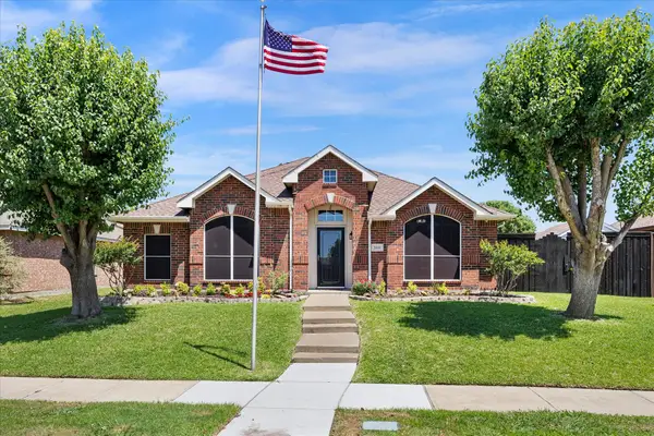 2440 Fieldcrest Drive, Rockwall, TX 75032