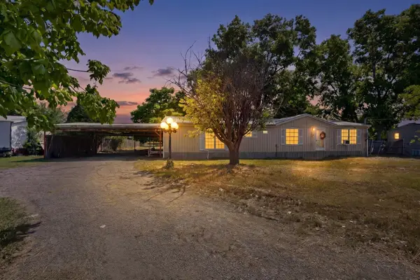 154 Shelby Circle, Red Oak, TX 75154