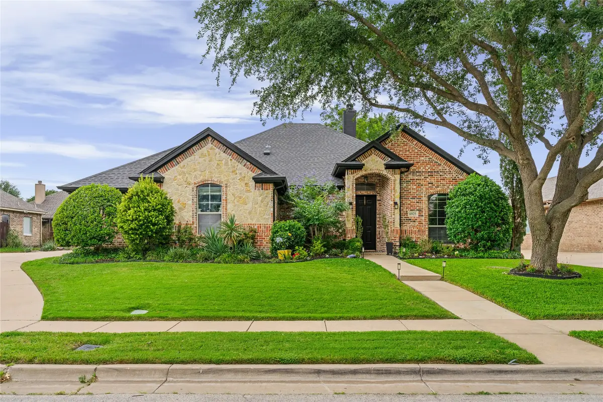 6925 Jackson Court, Richland Hills, TX 76118 - #1